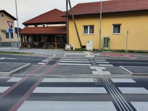 IMG-15ee4f300fa7cb618cc16d8582047c5f-V