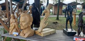 Pohorska-tržnica-v-Pivoli-in-razstava-ob-zaključku-rezbarske-kolonije-2-scaled