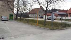 Zbiralnik za rabljena oblačila, tekstil in čevlje 3