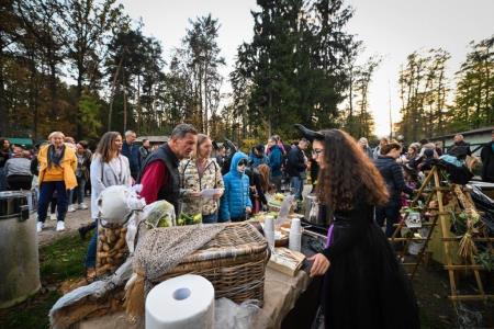 obcina_hoce_slivnica_noc_carovnic_pivola_2022_10_29_MAR_7923_pigac_si