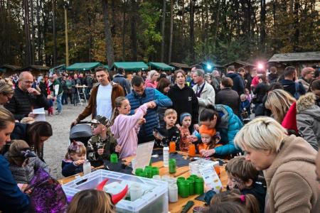 obcina_hoce_slivnica_noc_carovnic_pivola_2022_10_29_MAR_7938_pigac_si