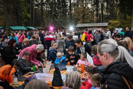 obcina_hoce_slivnica_noc_carovnic_pivola_2022_10_29_MAR_7943_pigac_si