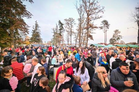 obcina_hoce_slivnica_noc_carovnic_pivola_2022_10_29_MAR_7957_pigac_si