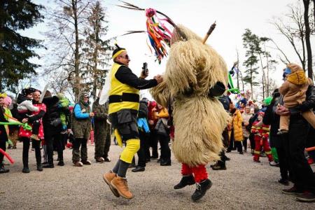 ohcina_hoce_slivnica_pustovanje_pivola_2023_02_18_MAR_9438_pigac_si