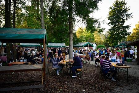obcina_hoce_slivnica_oktoberfest_2023_pivola_MP76134_pigac_si