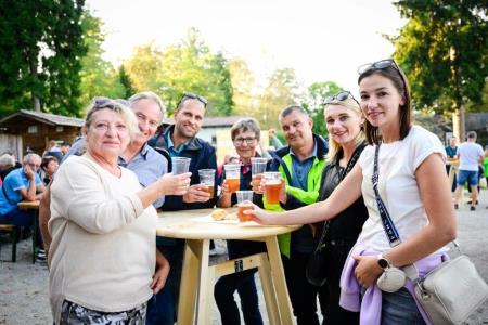 obcina_hoce_slivnica_oktoberfest_2023_pivola_MP76245_pigac_si