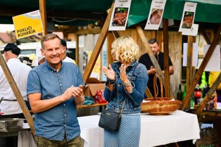 obcina_hoce_slivnica_oktoberfest_2023_pivola_MP76461_pigac_si