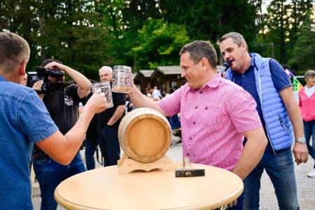 obcina_hoce_slivnica_oktoberfest_2023_pivola_MP76577_pigac_si