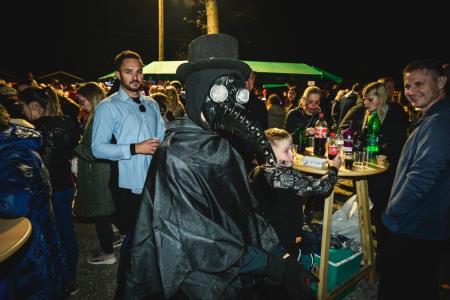 obcina_hoce_slivnica_noc_carovnic_pivola_2023_10_29__MP77962_pigac_si