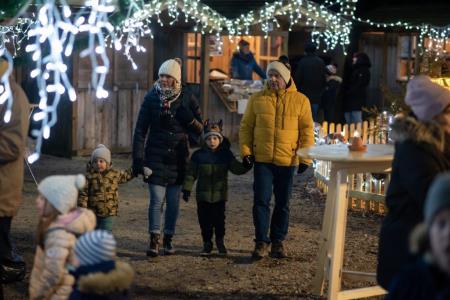 obcina_hoce_slivnica_pivola_zive_jaslice_2023_12_16_mv_005_pigac_si