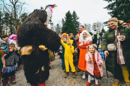 obcina_hoce_slivnica_pustovanje_pivola_2024_02_10_MP73905_pigac_si