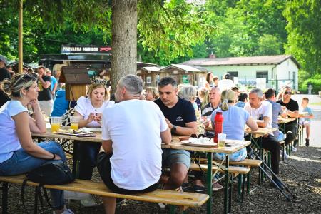 obcina_hoce_slivnica_beer_burger_2024_05_26_MP78189_pigac_si