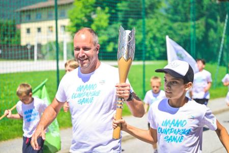obcina_hoce_slivnica_olimpijska_bakla_2024_06_17_MP79486_foto_pigac_si