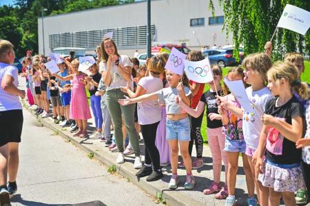 obcina_hoce_slivnica_olimpijska_bakla_2024_06_17_MP79510_foto_pigac_si