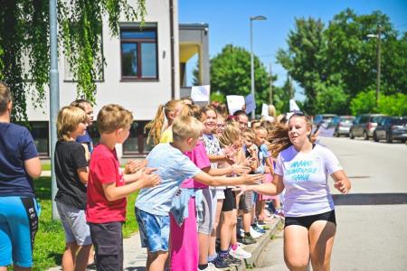 obcina_hoce_slivnica_olimpijska_bakla_2024_06_17_MP79522_foto_pigac_si