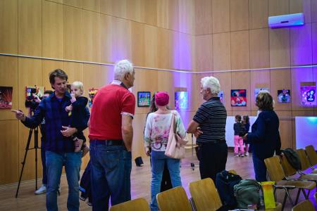 obcina_hoce_slivnica_razstava_lutkovna_predstava_kd_hoce_2024_09_24_MP74457_foto_pigac_si