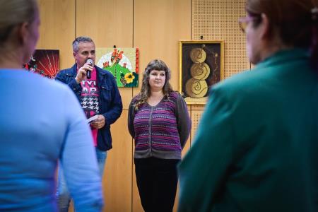 obcina_hoce_slivnica_razstava_lutkovna_predstava_kd_hoce_2024_09_24_MP74461_foto_pigac_si